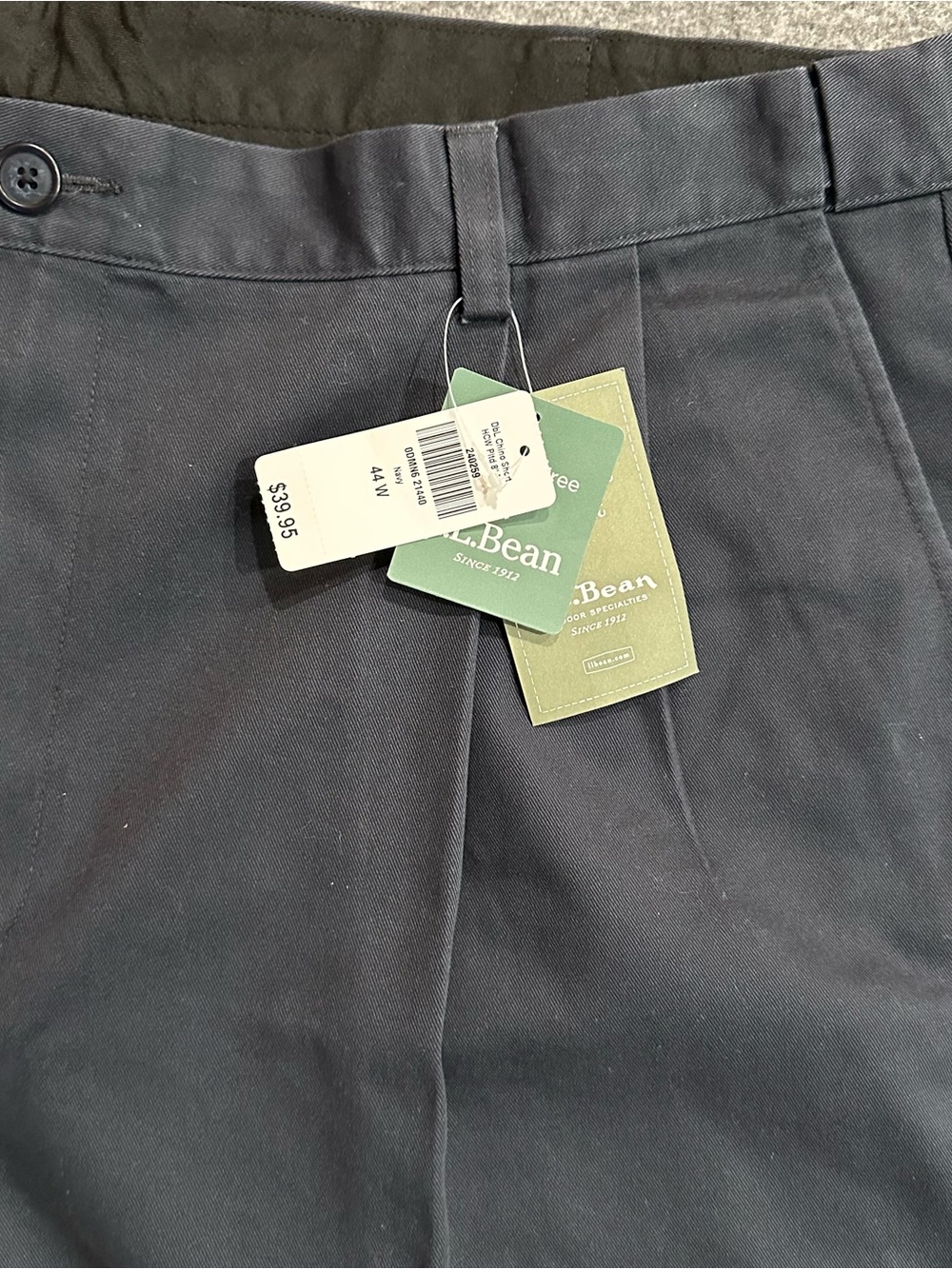 Vintage Y2K L.L.Bean Comfort Waist Chino Shorts Mens 44 Navy Blue NWT Cotton - Picture 2 of 6